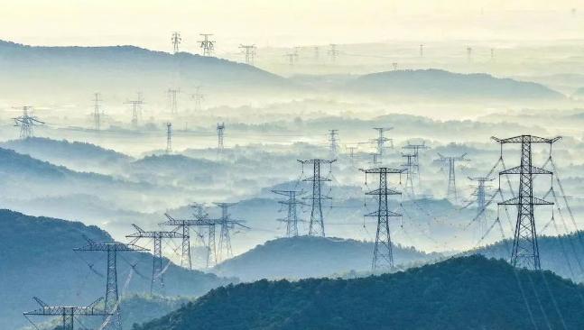 全國最大電力負(fù)荷達(dá)到14.65億千瓦，創(chuàng)歷史新高